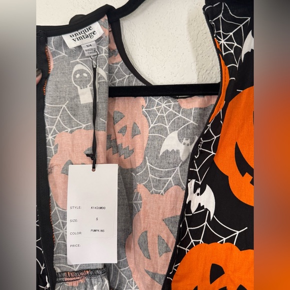 Unique Vintage Pumpkins & Spiderwebs Arden Babydoll Mini Dress Small NEW - Picture 7 of 8